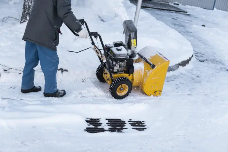 How to Remove Snow From the Driveway Without a Shovel 2024 - The Home Guide