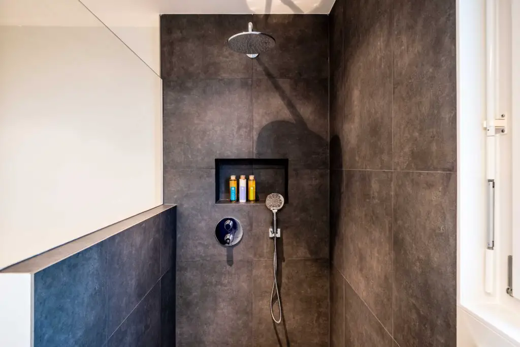 Stone tiled shower