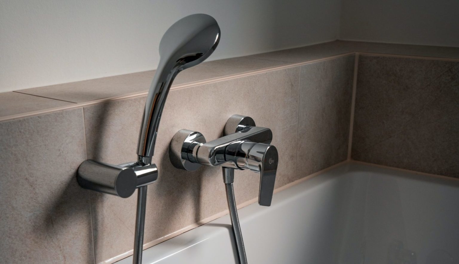 How to Take off Shower Handle 2024 The Home Guide