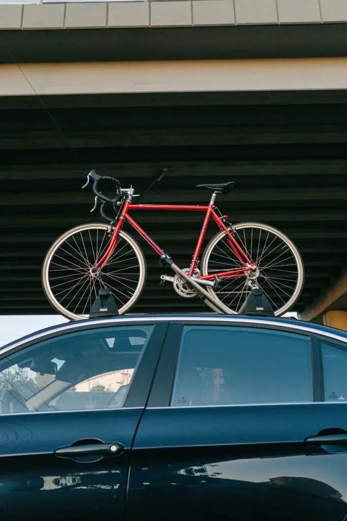 Car roof bike rack