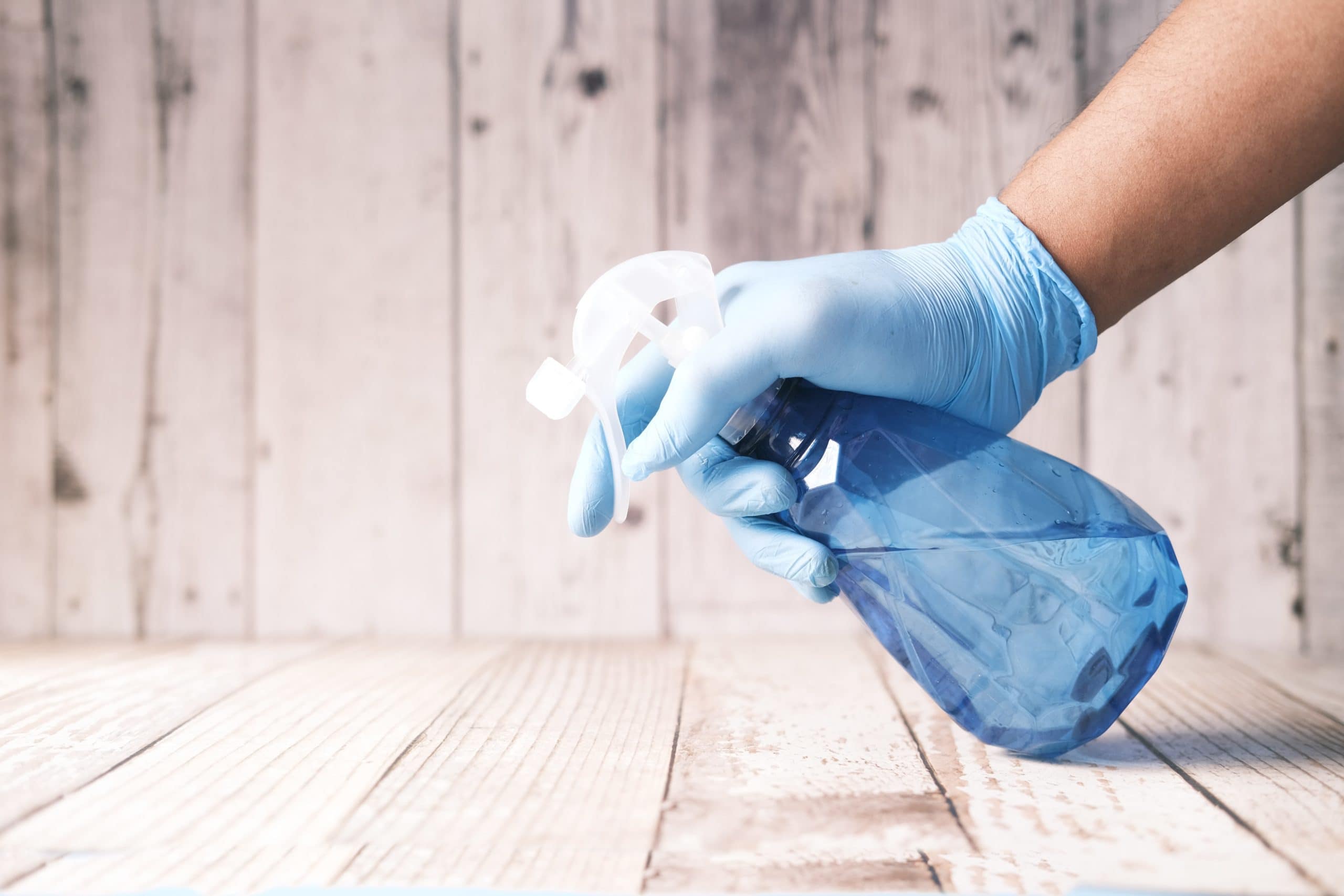 Cleaning dirty textured floor